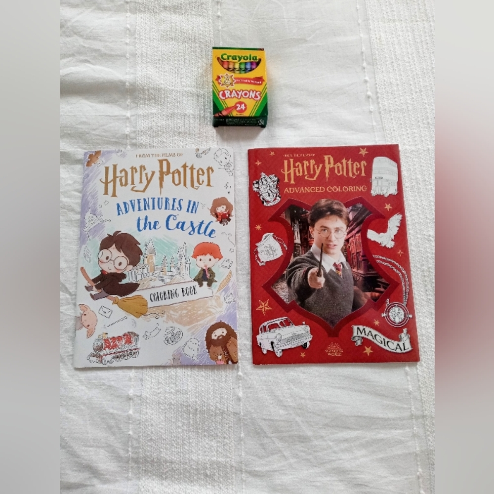 NWT (2) Harry Potter Coloring Books and (1) Pack of 24 Count of Crayola Crayons
